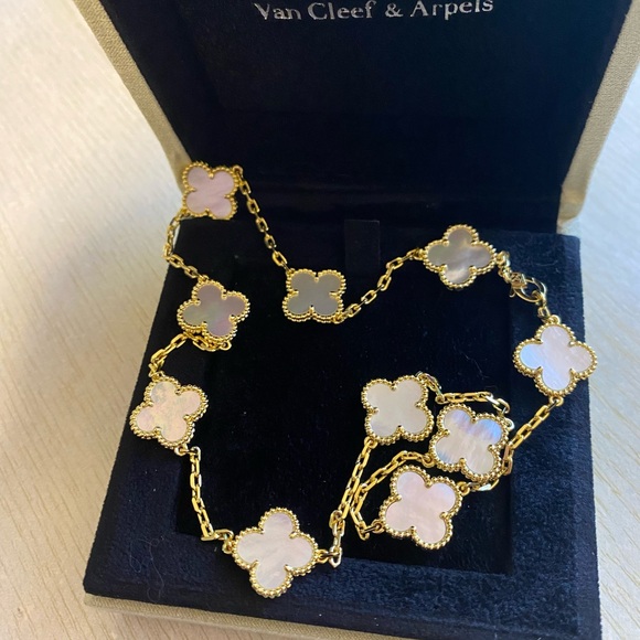 Van Cleef & Arpels Gold Necklace with Pink Mother-of-Pearl Alhambra Motifs